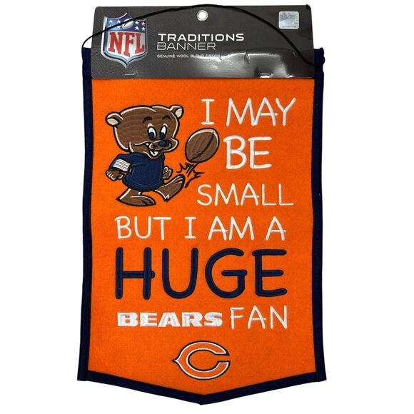 Chicago Bears NFL Da Bears Baby “I May Be Small But Huge FanBanner BRAND NEW - Picture 2 of 4
